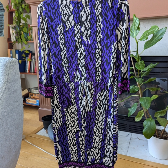 Max & Cleo no-wrinkle dress - Picture 4 of 4